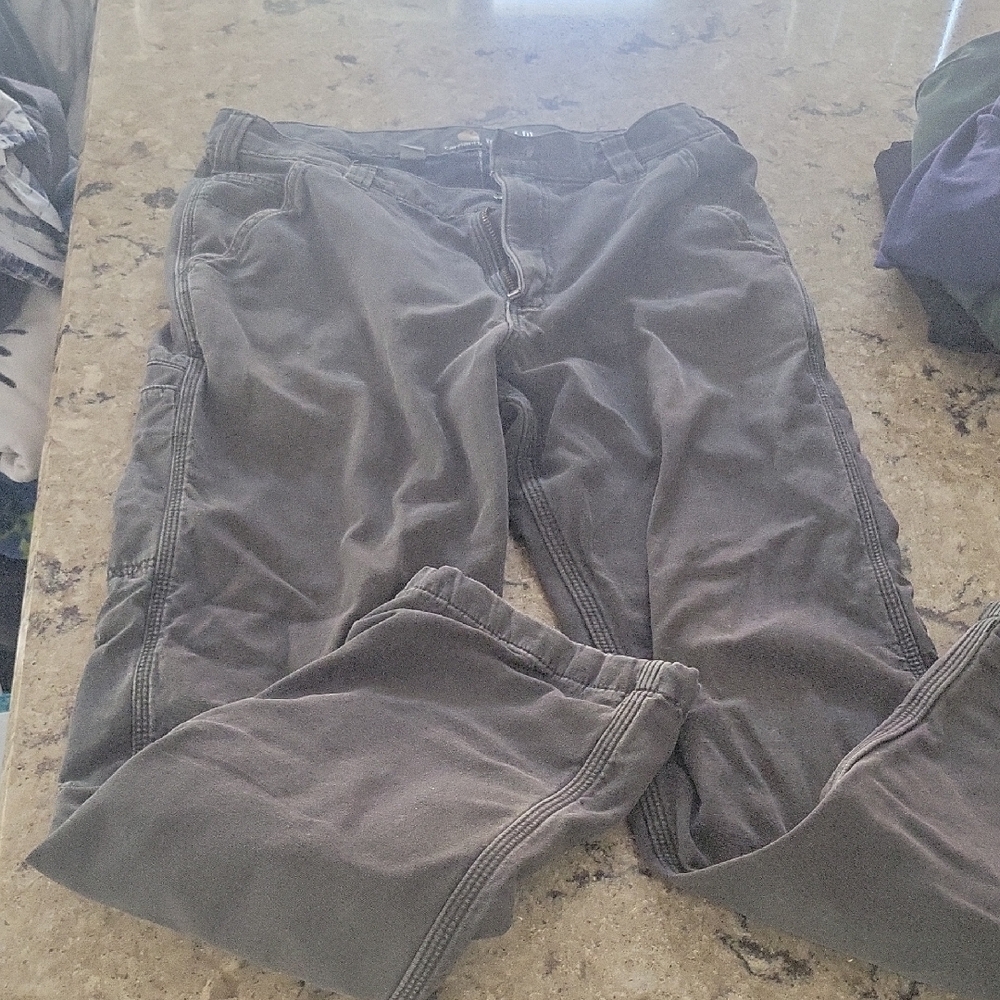 Carhartt Men's Cargo Pants in Gray